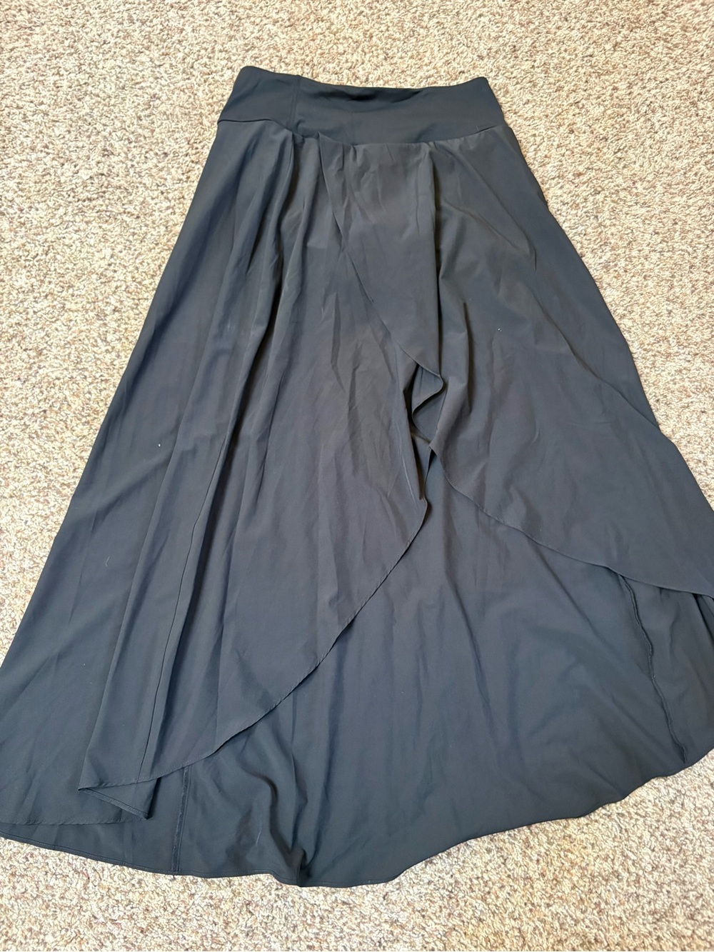 HALARA Black Flowing Wrap-Style Maxi Skirt